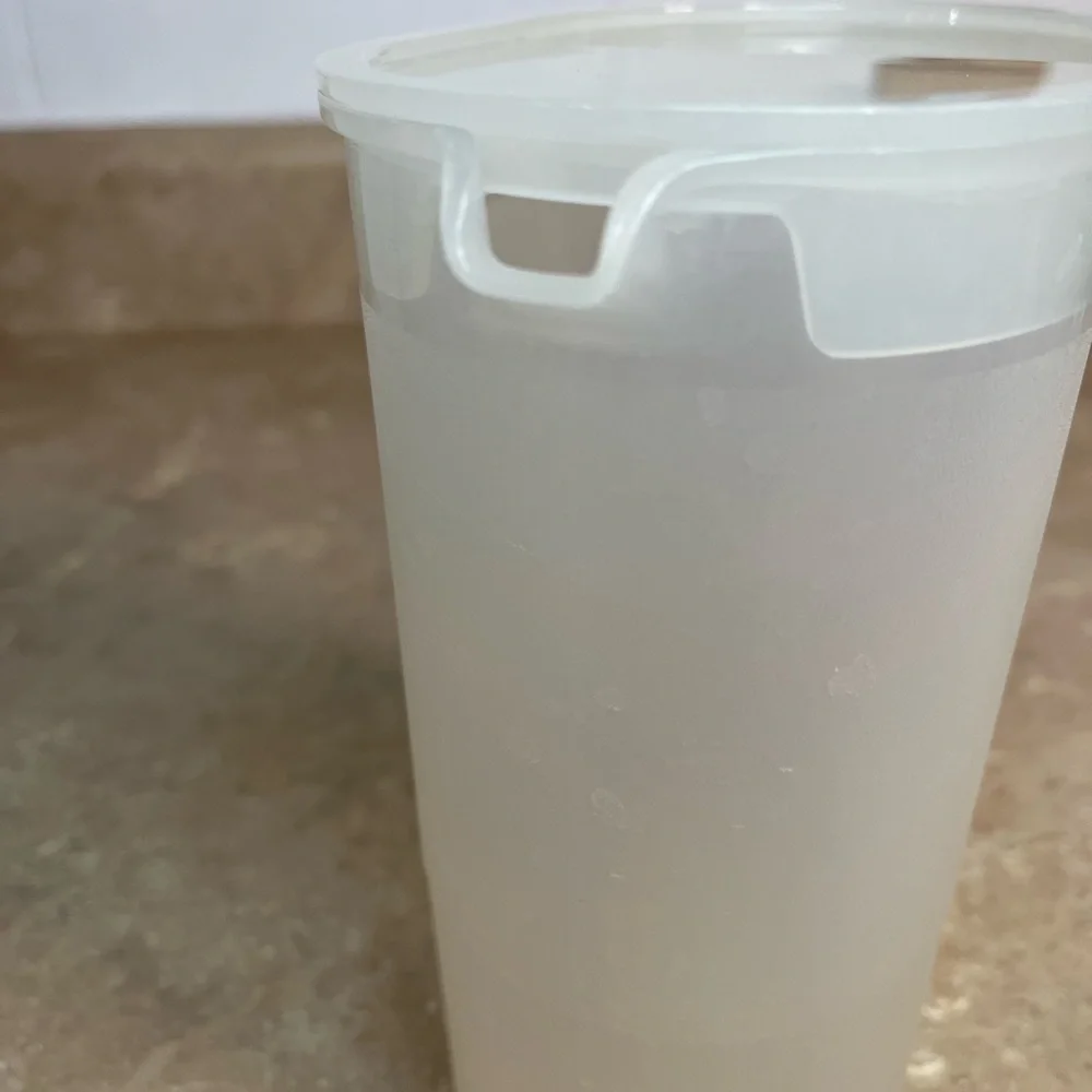 Tupperware clear pitcher - Picture 3 of 5